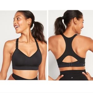OLD NAVY Maternity High Support Nursing Sports Bra.  New